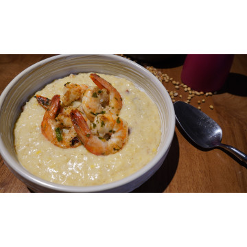 SHRIMP N’ GRITS｜奶油玉米糊 × 南方香料蝦的靈魂組合