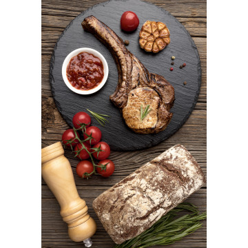 台灣戰斧豬排｜厚切香氣 × 戰斧氣勢